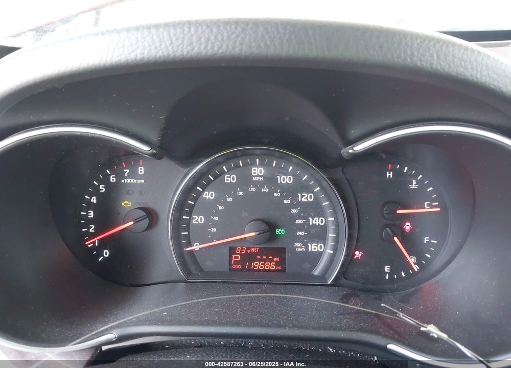 2014 KIA SORENTO VIN: 5XYKTDA60EG544638