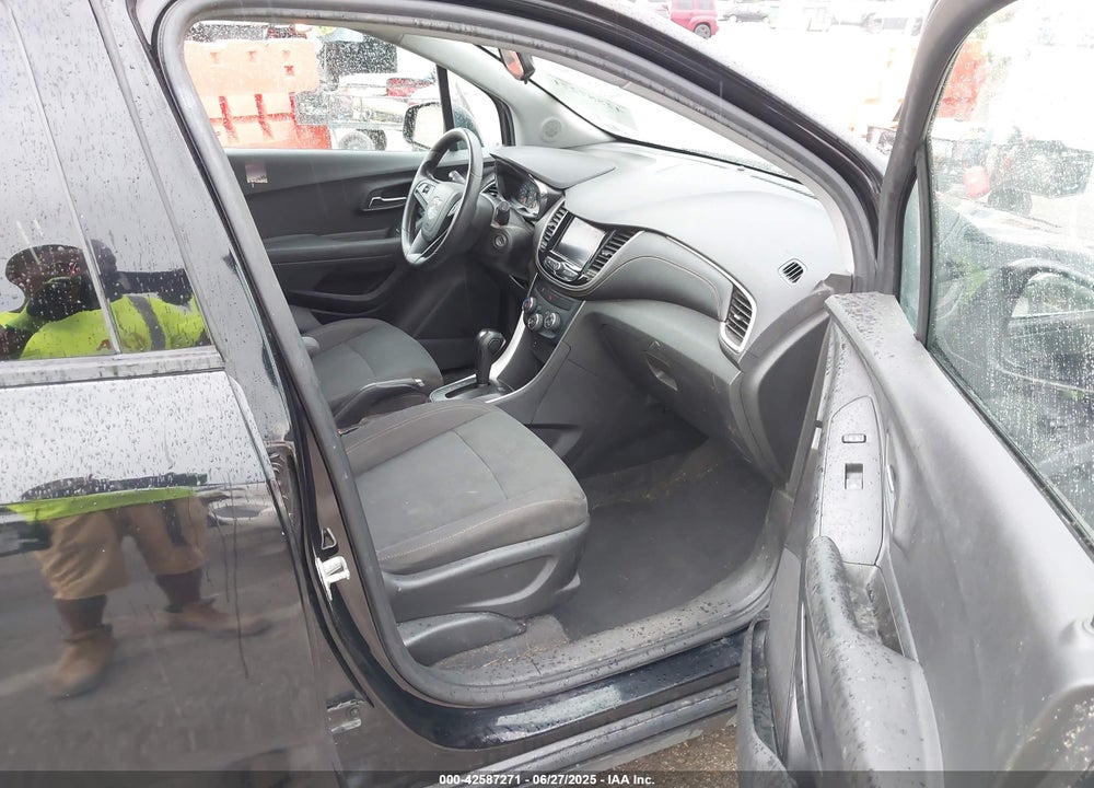 2020 CHEVROLET TRAX VIN: 3GNCJKSBXLL167257