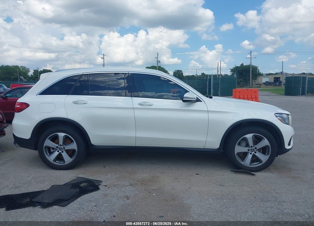 2017 MERCEDES-BENZ GLC CLASS VIN: WDC0G4JBXHF263828
