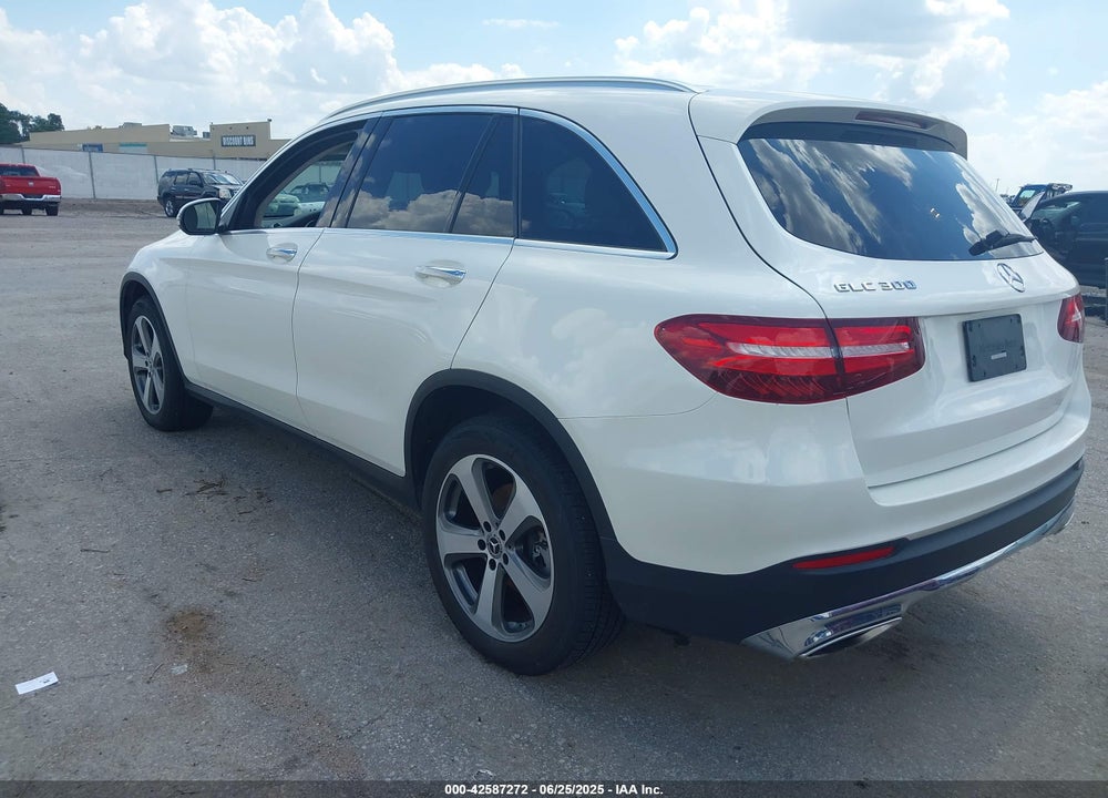 2017 MERCEDES-BENZ GLC CLASS VIN: WDC0G4JBXHF263828