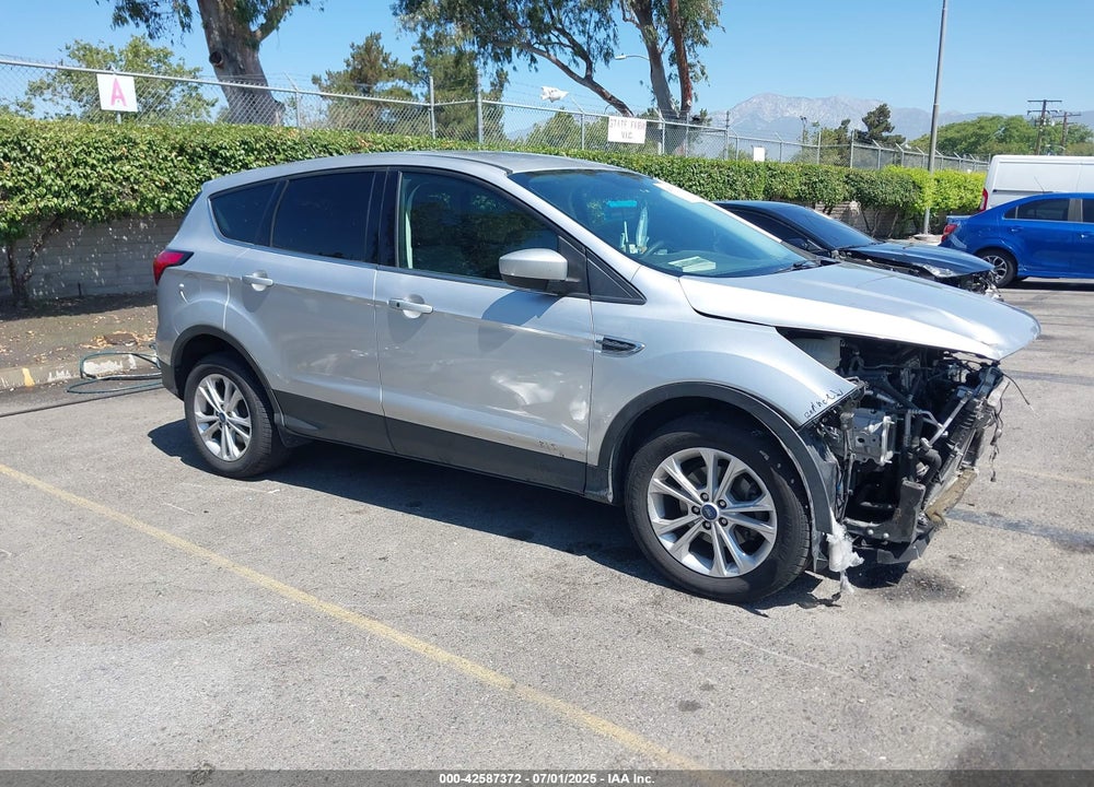 2019 FORD ESCAPE SE VIN: 1FMCU0GDXKUB05100