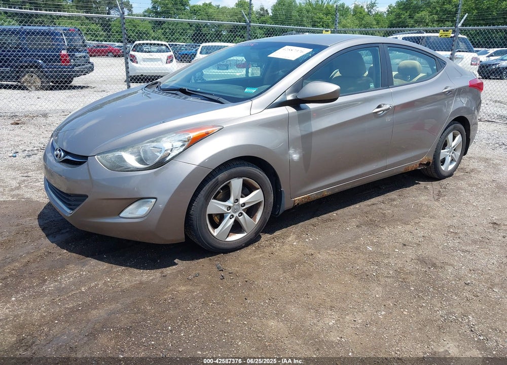 2012 HYUNDAI ELANTRA VIN: 5NPDH4AE9CH132239
