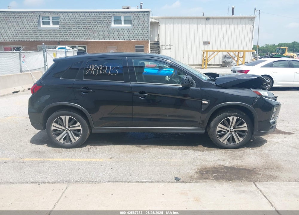2022 MITSUBISHI OUTLANDER SPORT VIN: JA4ARUAU3NU014455