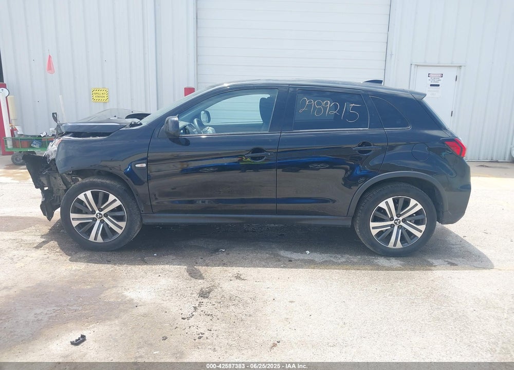 2022 MITSUBISHI OUTLANDER SPORT VIN: JA4ARUAU3NU014455