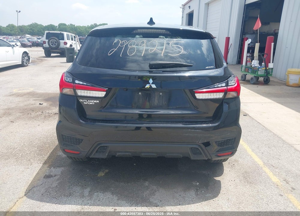 2022 MITSUBISHI OUTLANDER SPORT VIN: JA4ARUAU3NU014455