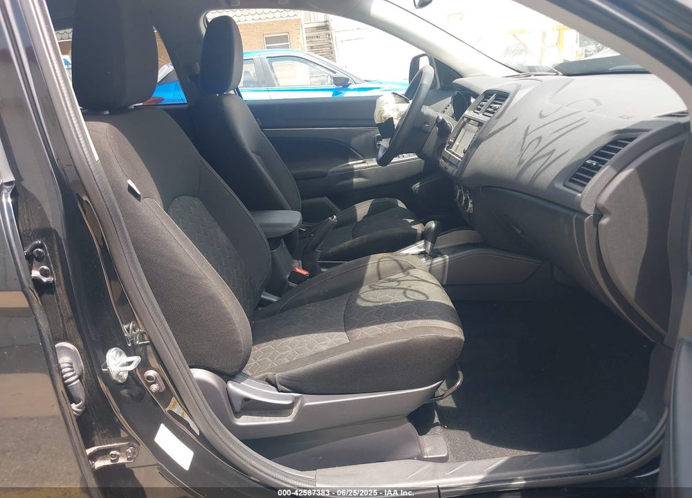 2022 MITSUBISHI OUTLANDER SPORT VIN: JA4ARUAU3NU014455