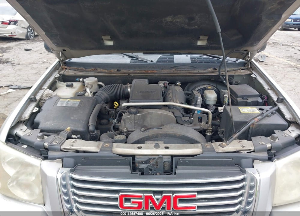 2006 GMC ENVOY VIN: 1GKDS13S262230137
