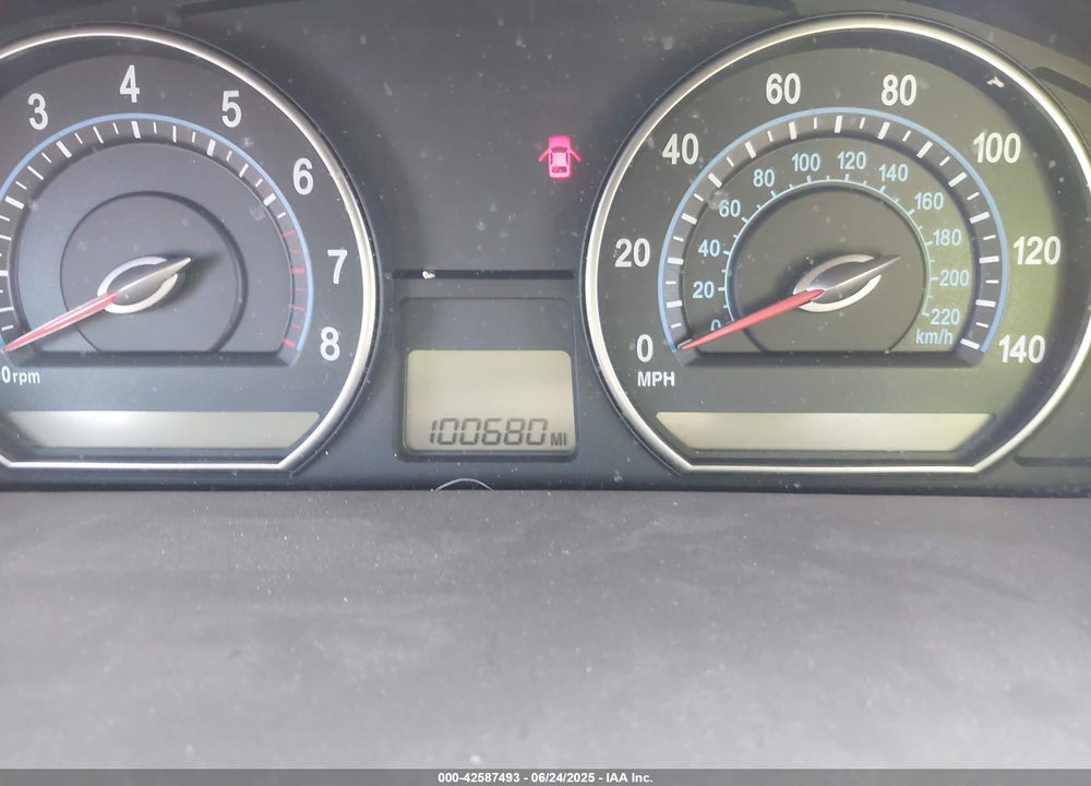 2008 KIA OPTIMA VIN: KNAGE123685214466
