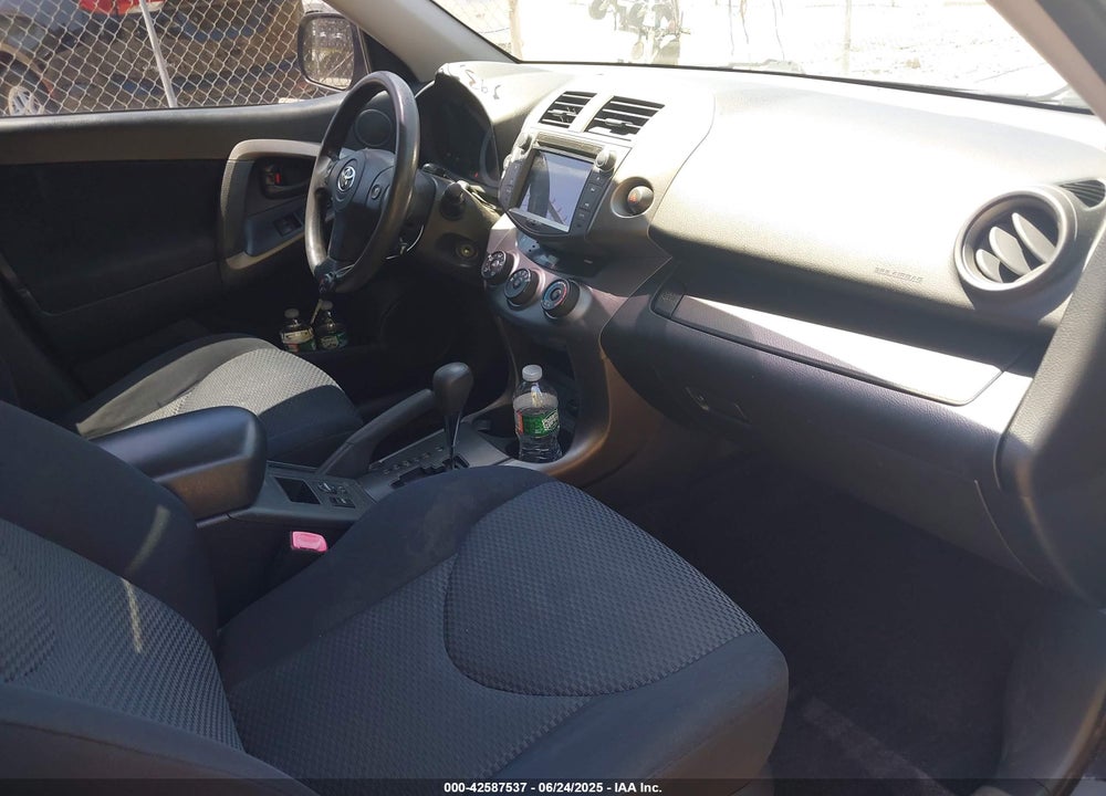2009 TOYOTA RAV4 VIN: JTMBF32VX9D003527