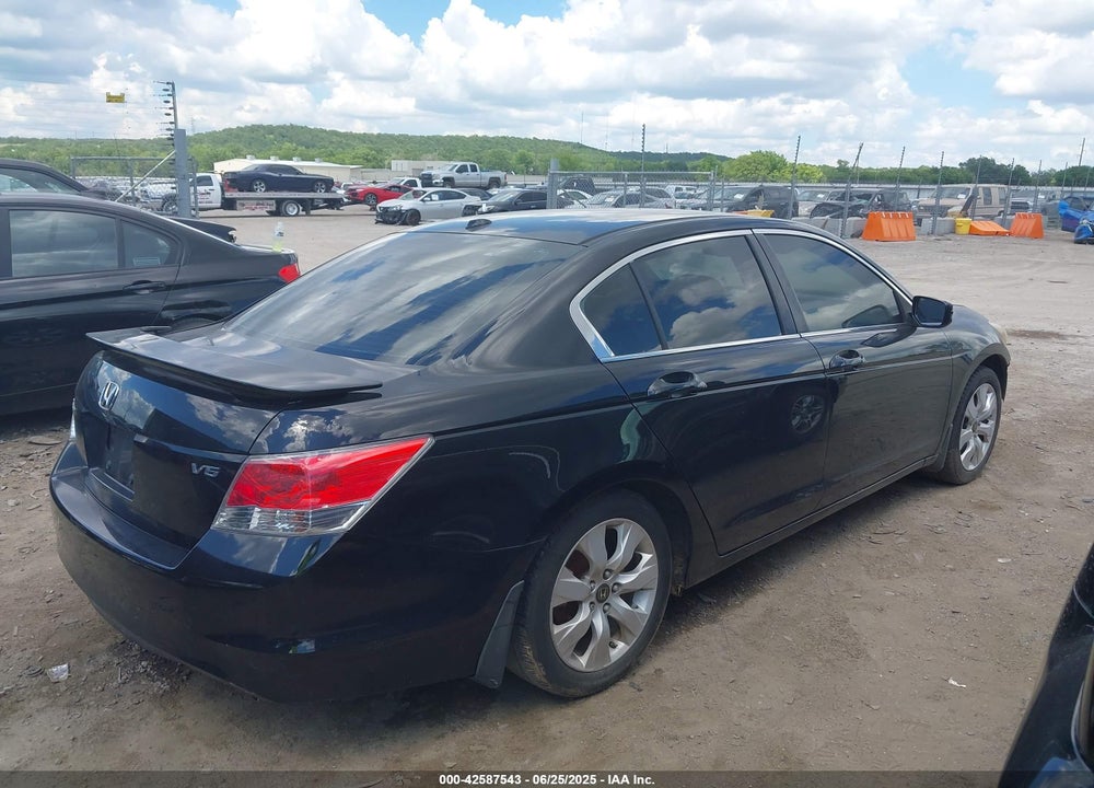 2009 HONDA ACCORD VIN: 1HGCP36839A029802