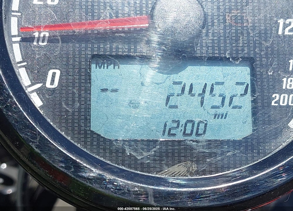 2023 INDIAN MOTORCYCLE CO. SCOUT BOBBER SIXTY ABS VIN: 56KMTA117P3192610