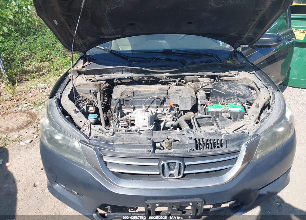 2013 HONDA ACCORD VIN: 1HGCR2F74DA022393