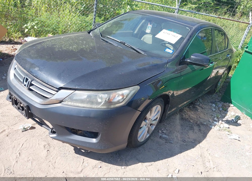 2013 HONDA ACCORD VIN: 1HGCR2F74DA022393
