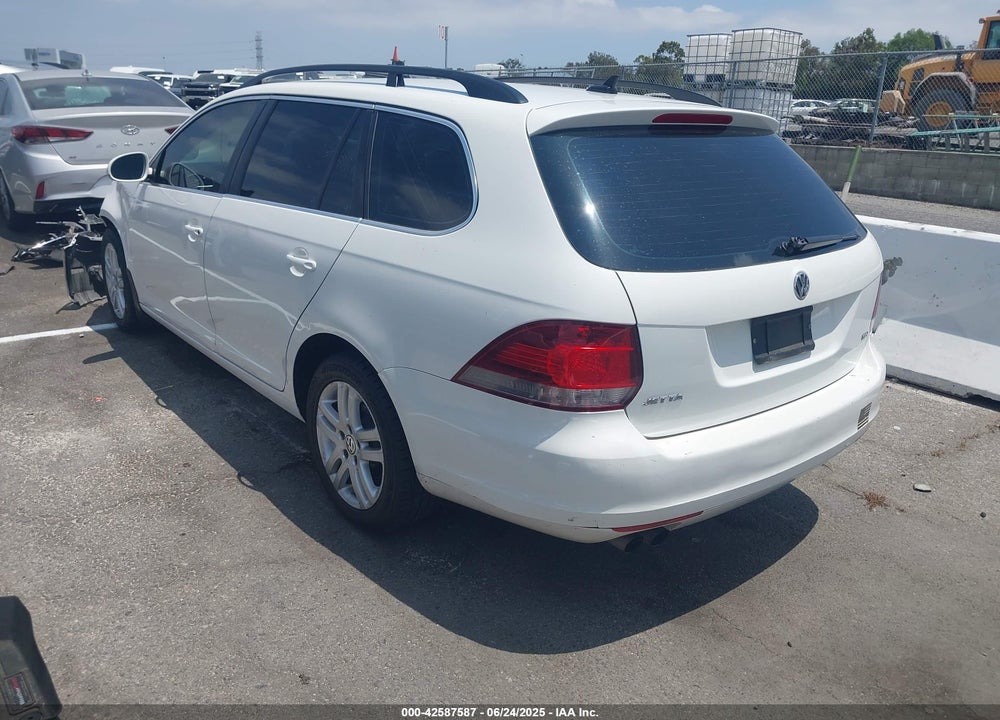 2013 VOLKSWAGEN JETTA VIN: 3VWPL7AJ8DM652662
