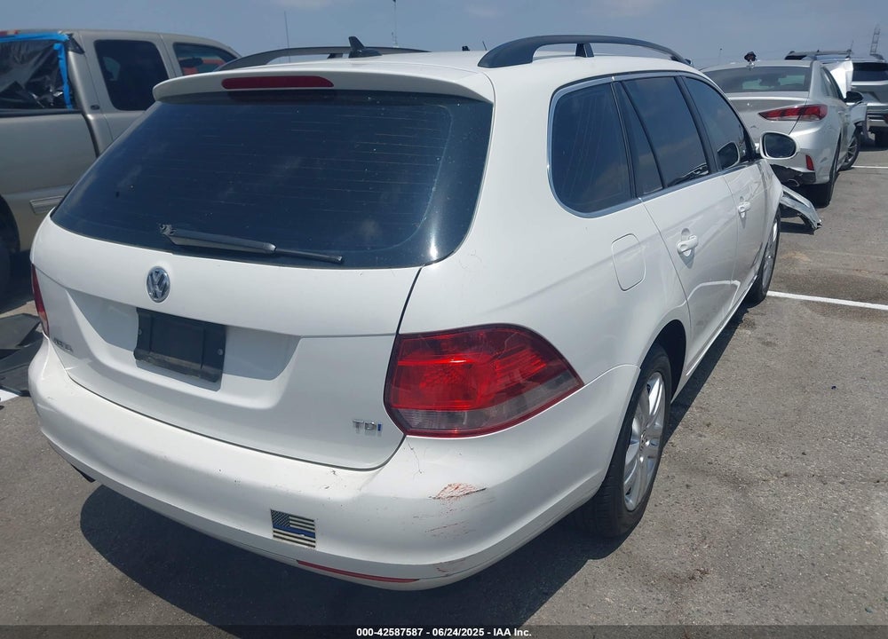 2013 VOLKSWAGEN JETTA VIN: 3VWPL7AJ8DM652662