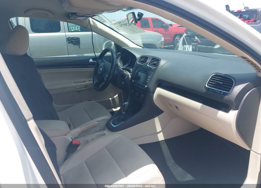 2013 VOLKSWAGEN JETTA VIN: 3VWPL7AJ8DM652662