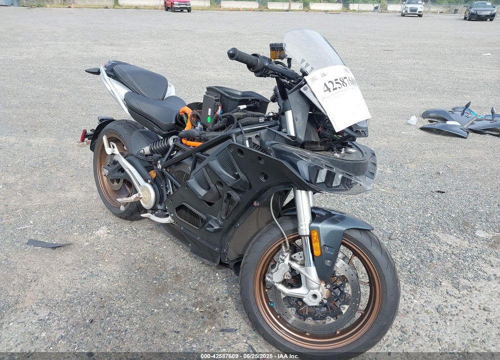 2023 ZERO MOTORCYCLES INC SR/S VIN: 538ZFEZ70PCL24228