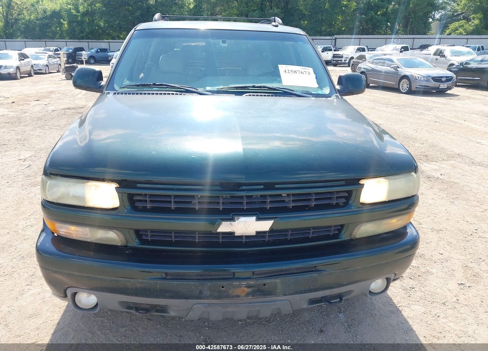 2003 CHEVROLET SUBURBAN 1500 Z71 VIN: 1GNFK16Z53R112476
