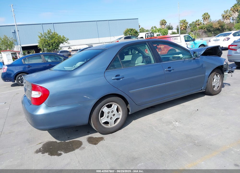 2002 TOYOTA CAMRY LE V6 VIN: 4T1BF30K12U524873