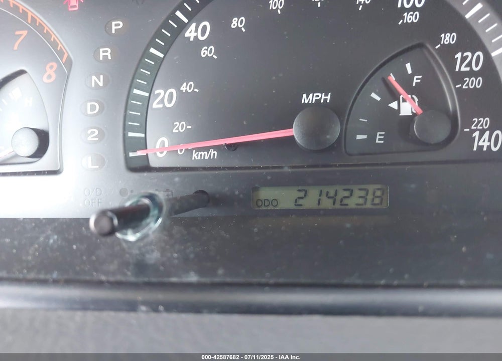2002 TOYOTA CAMRY LE V6 VIN: 4T1BF30K12U524873