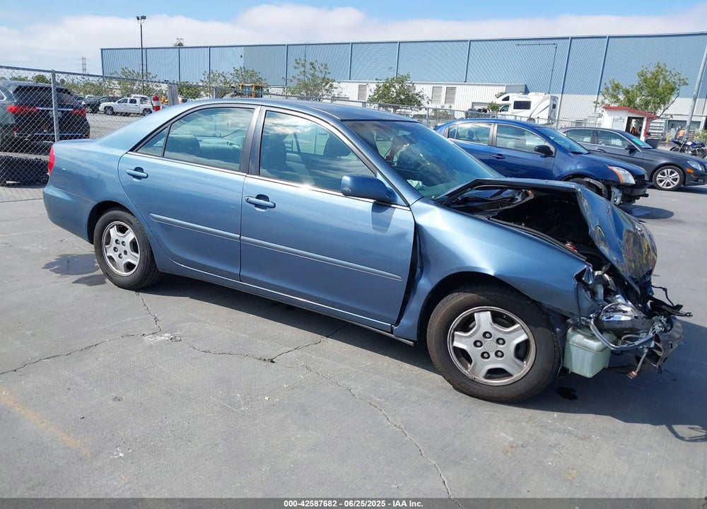 2002 TOYOTA CAMRY LE V6 VIN: 4T1BF30K12U524873