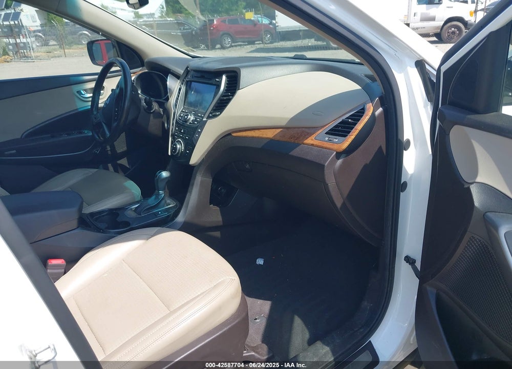 2013 HYUNDAI SANTA FE VIN: 5XYZUDLB4DG035933