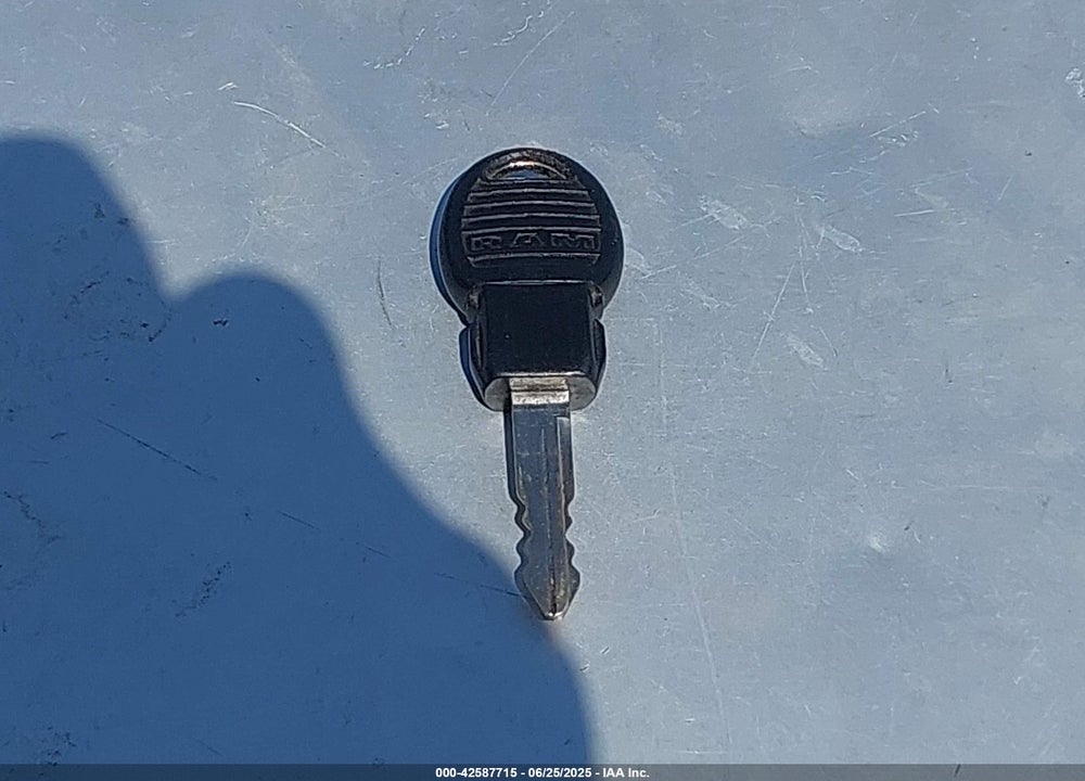 2015 RAM 2500 VIN: 3C6UR5HJXFG577728