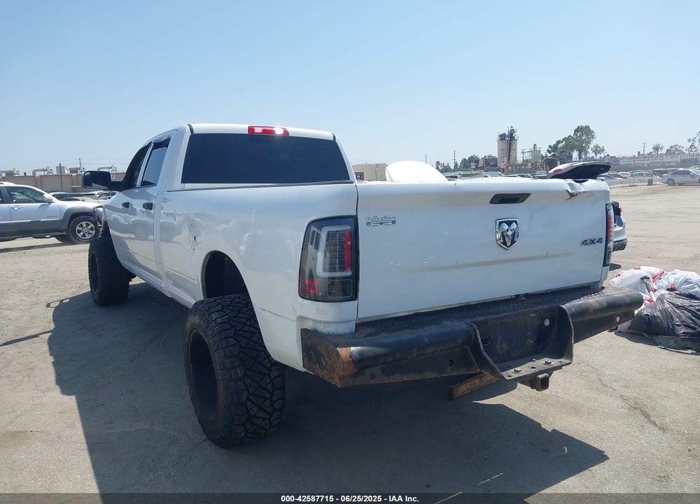 2015 RAM 2500 VIN: 3C6UR5HJXFG577728