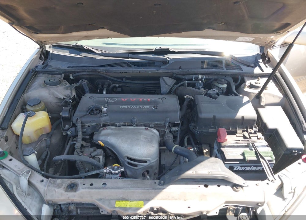 2002 TOYOTA CAMRY LE VIN: JTDBE32K520105405