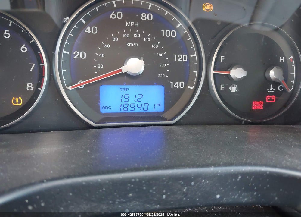 2011 HYUNDAI SANTA FE GLS VIN: 5XYZG3AB9BG066533
