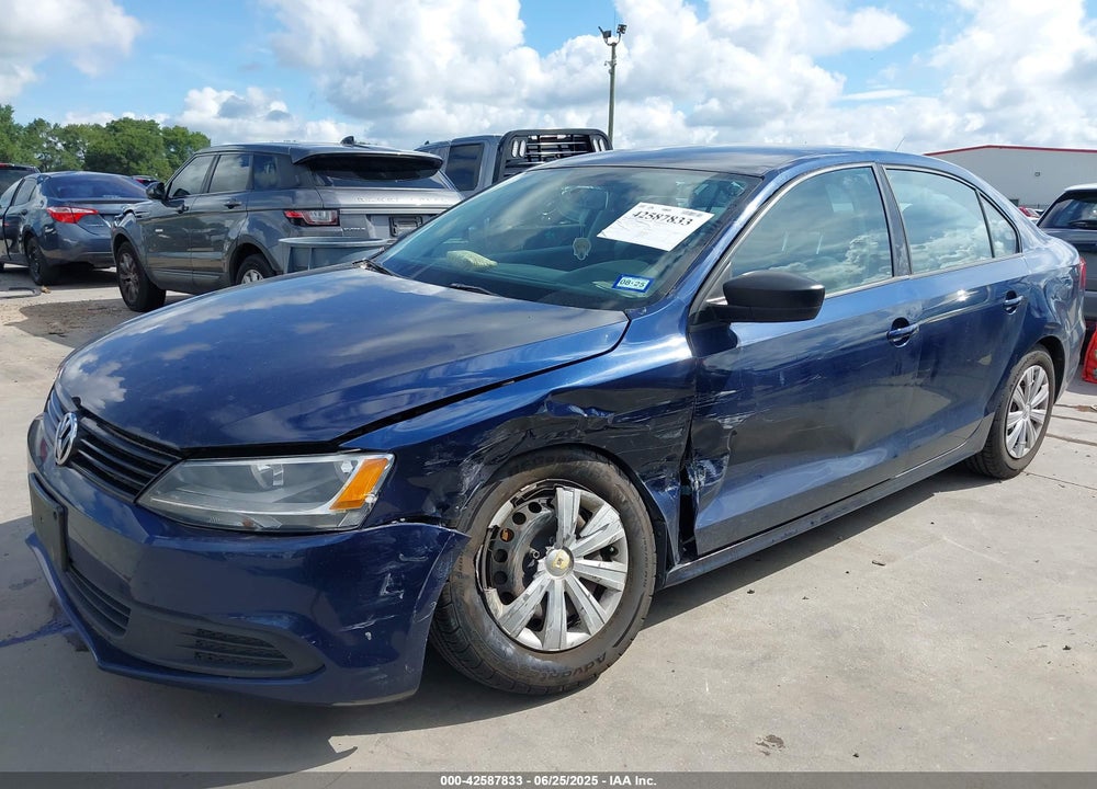 2014 VOLKSWAGEN JETTA VIN: 3VW2K7AJ2EM405085