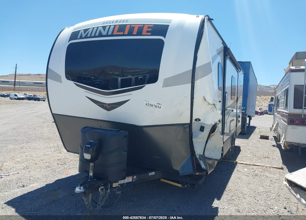 2022 FOREST RIVER ROCKWOOD MINI LITE 2507S TRAVEL TRAILER VIN: 4X4TRLA27ND447925