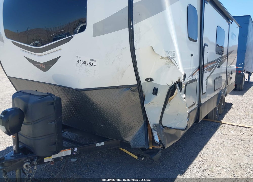 2022 FOREST RIVER ROCKWOOD MINI LITE 2507S TRAVEL TRAILER VIN: 4X4TRLA27ND447925