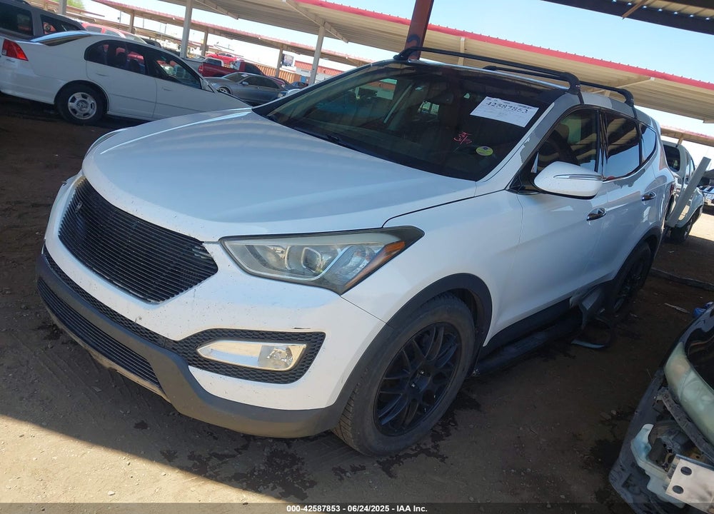 2013 HYUNDAI SANTA FE VIN: 5XYZWDLA5DG009004