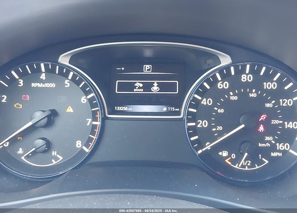 2017 NISSAN ALTIMA VIN: 1N4AL3AP1HN305357