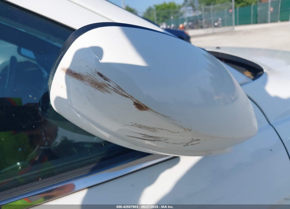 2012 CHRYSLER 200 TOURING VIN: 1C3CCBBB7CN179745