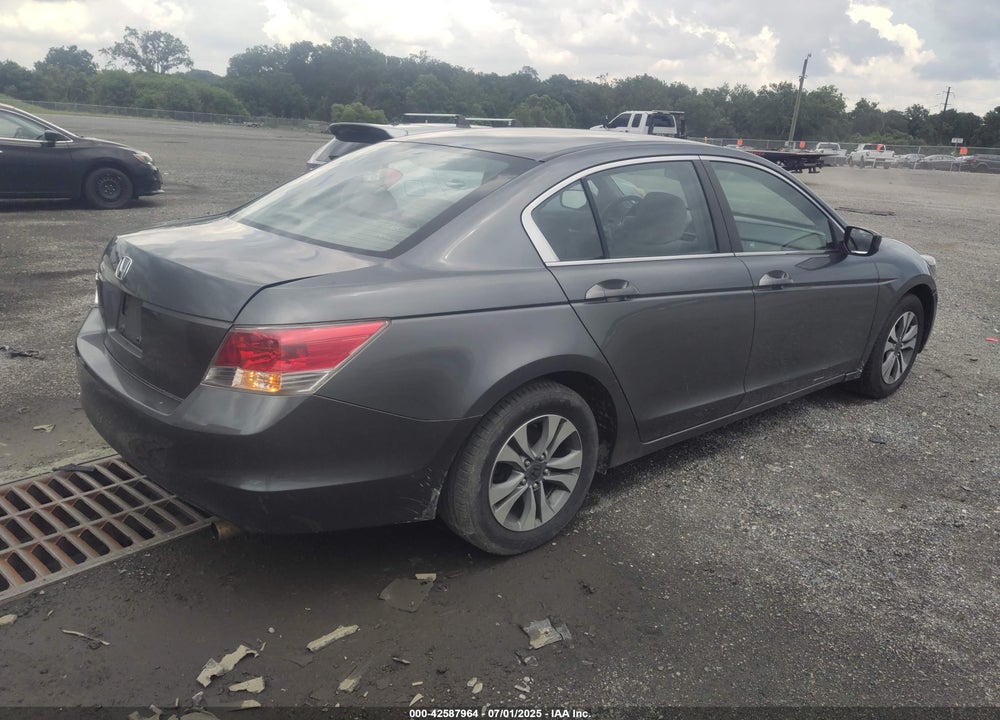 2008 HONDA ACCORD VIN: 1HGCP26358A115500