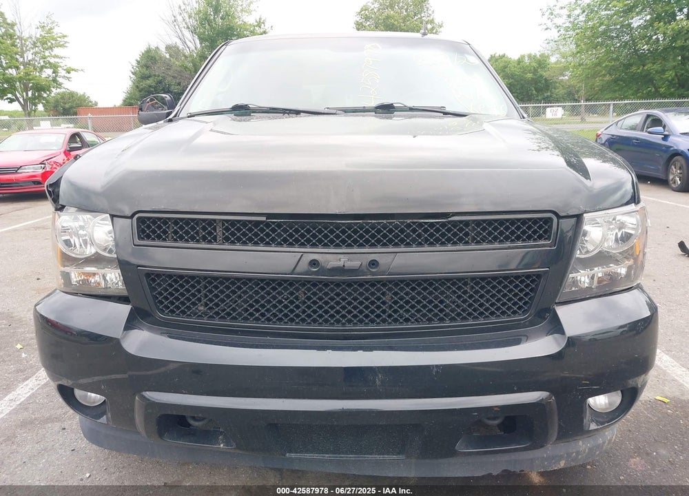 2010 CHEVROLET TAHOE VIN: 1GNUKCE05AR225475