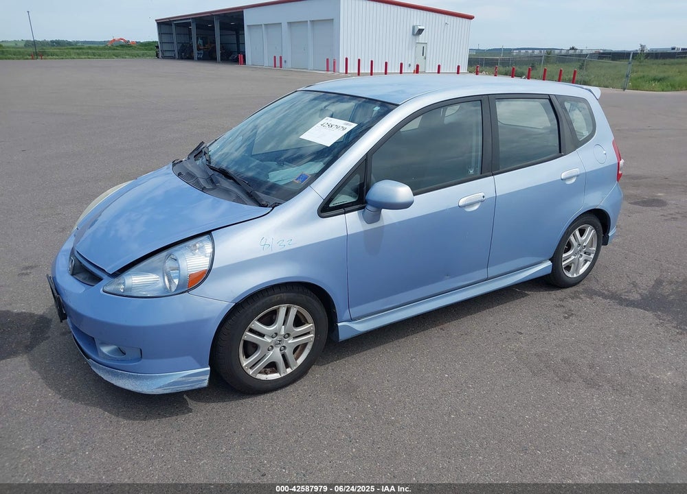 2008 HONDA FIT VIN: JHMGD38688S019259
