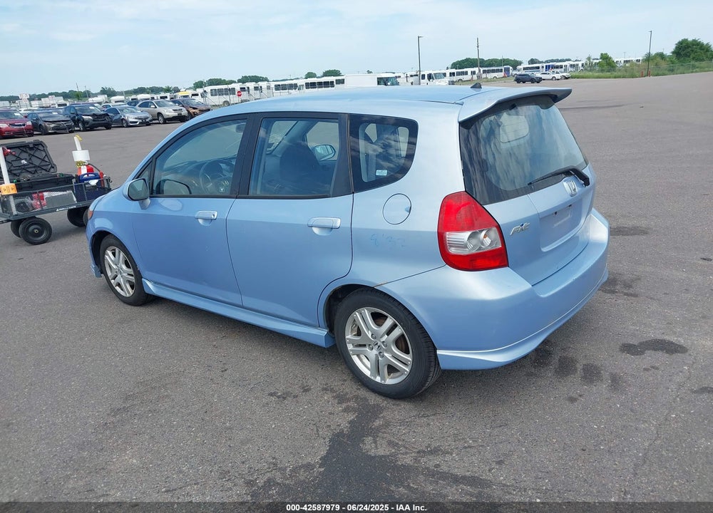 2008 HONDA FIT VIN: JHMGD38688S019259