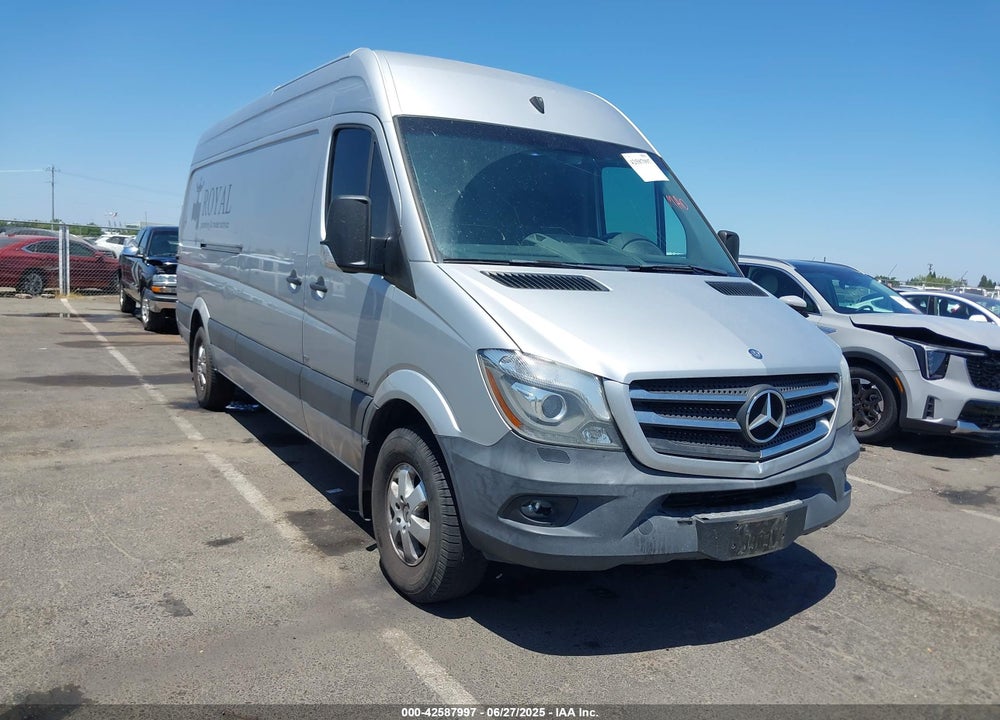 2015 MERCEDES-BENZ SPRINTER 2500 HIGH ROOF VIN: WD3PE8DC5FP102679