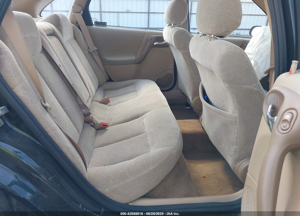 2001 SATURN L200 VIN: 1G8JU52F81Y830650