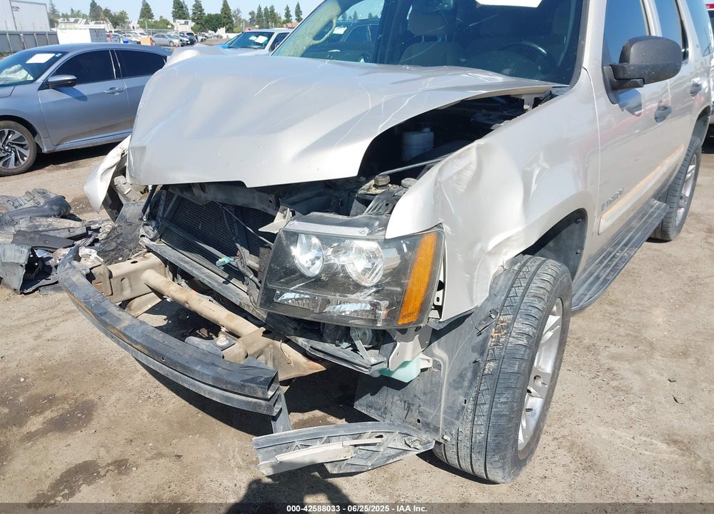 2007 CHEVROLET TAHOE VIN: 1GNFC13C97J402723