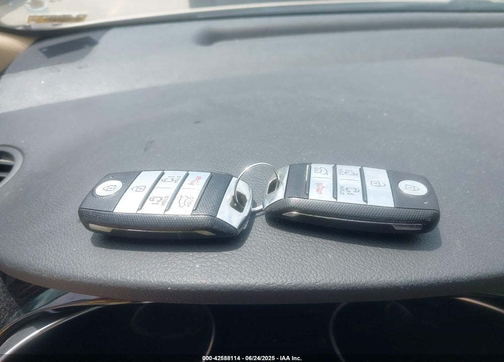 2015 KIA SEDONA SX VIN: KNDMC5C17F6035229