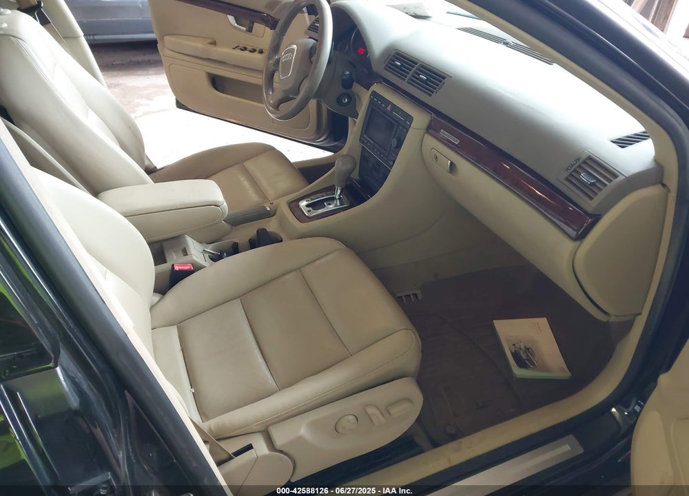 2008 AUDI A4 2.0T VIN: WAUDF78E48A076493