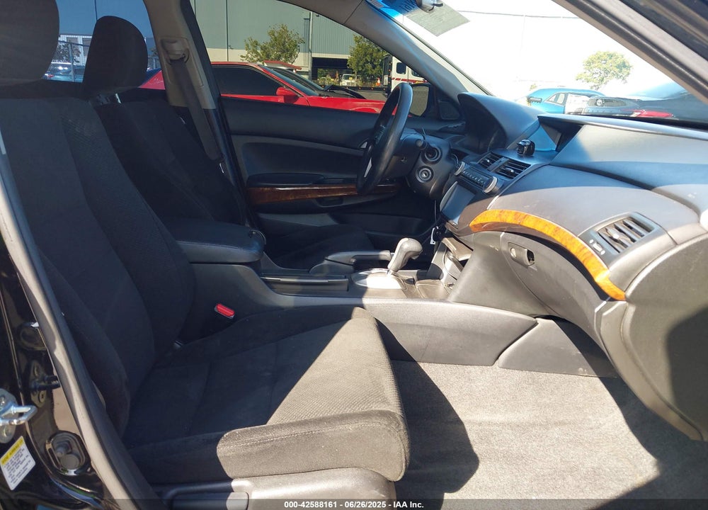 2012 HONDA ACCORD VIN: 1HGCP3F74CA003224