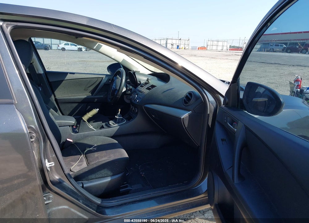 2013 MAZDA 3 I TOURING VIN: JM1BL1L76D1711734