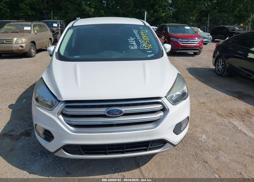 2017 FORD ESCAPE VIN: 1FMCU0GD1HUE22370