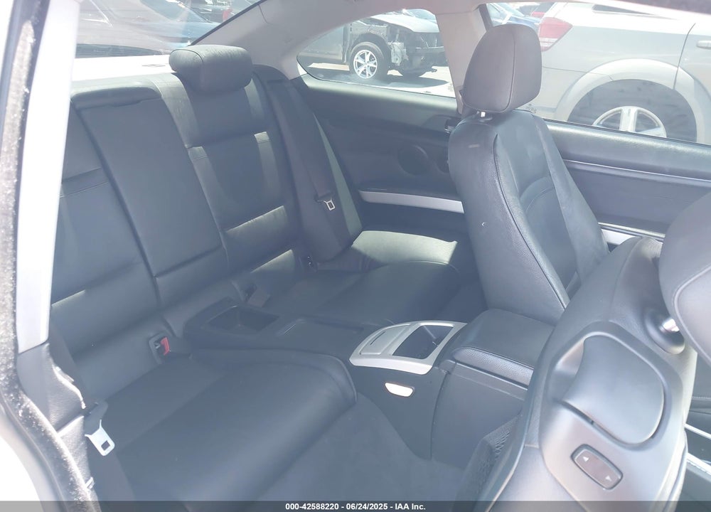 2007 BMW 328I VIN: WBAWV13517PK48040