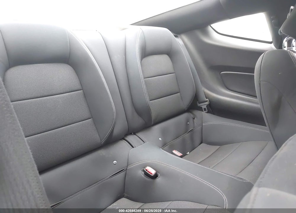 2015 FORD MUSTANG V6 VIN: 1FA6P8AM8F5388733